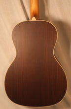 Load image into Gallery viewer, Larrivee OO‐40R Legacy Series Indian Rosewood Back &amp; Sides Acoustic Guitar with case B-stock
