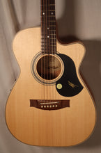 Load image into Gallery viewer, Maton Artist Signature Series Joe Robinson Model Acoustic Electric Guitar with case B-stock
