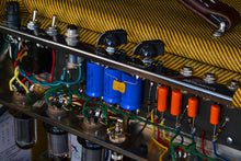 Load image into Gallery viewer, Victoria Vintage Tweed Ivy League 1x12" Tube Combo Amp NEW Fender 5F10 Harvard Reproduction
