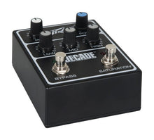 Load image into Gallery viewer, Peavey Decade Preamp Effects Pedal NEW
