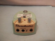 Load image into Gallery viewer, Danelectro Cool Cat Chorus guitar effect pedal used
