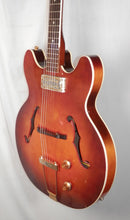 Load image into Gallery viewer, Harmony H-53-1 Rocket Hollow Body electric guitar Sunburst vintage
