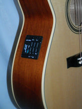 Load image into Gallery viewer, Maton EBG808TE EBG-808 Tommy Emmanuel Acoustic Electric Guitar with hard case new
