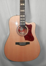 Load image into Gallery viewer, Norman ST40 CW Natural HG Element Cutaway Acoustic Electric w gig bag used SF/B-stock
