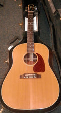 Load image into Gallery viewer, Gibson J-45 RW Rosewood Acoustic Electric Guitar with case used 2001 Bozeman MT
