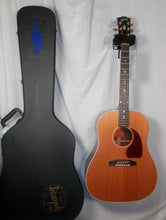 Load image into Gallery viewer, Gibson J-45 RW Rosewood Acoustic Electric Guitar with case used 2001 Bozeman MT
