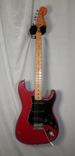 Load image into Gallery viewer, Fender USA Stratocaster with Lollar Blackface Pickups vintage 1979-80 Red
