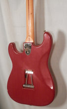 Load image into Gallery viewer, Fender USA Stratocaster with Lollar Blackface Pickups vintage 1979-80 Red
