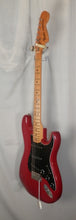 Load image into Gallery viewer, Fender USA Stratocaster with Lollar Blackface Pickups vintage 1979-80 Red
