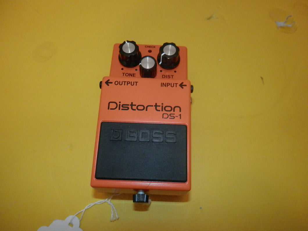 Boss DS-1 Distortion guitar effect pedal used