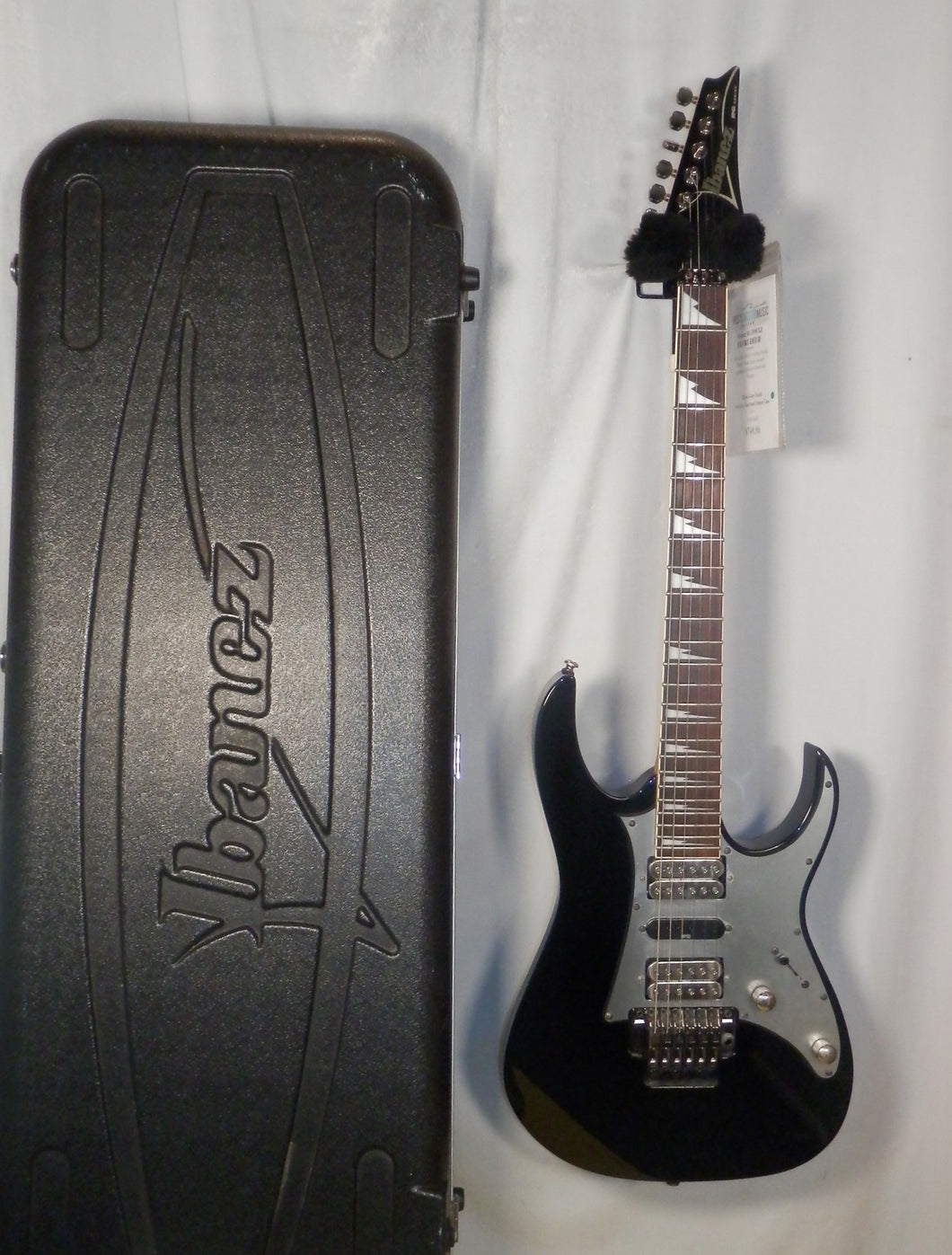 Ibanez RG350EXZ Black/Silver 24-fret locking tremolo electric guitar w/ case + Dimarzio humbuckers