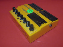 Load image into Gallery viewer, DigiTech PDS 1550 Programmable Distortion guitar effect pedal used
