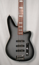 Load image into Gallery viewer, Reverend Triad Bass Periwinkle Burst
