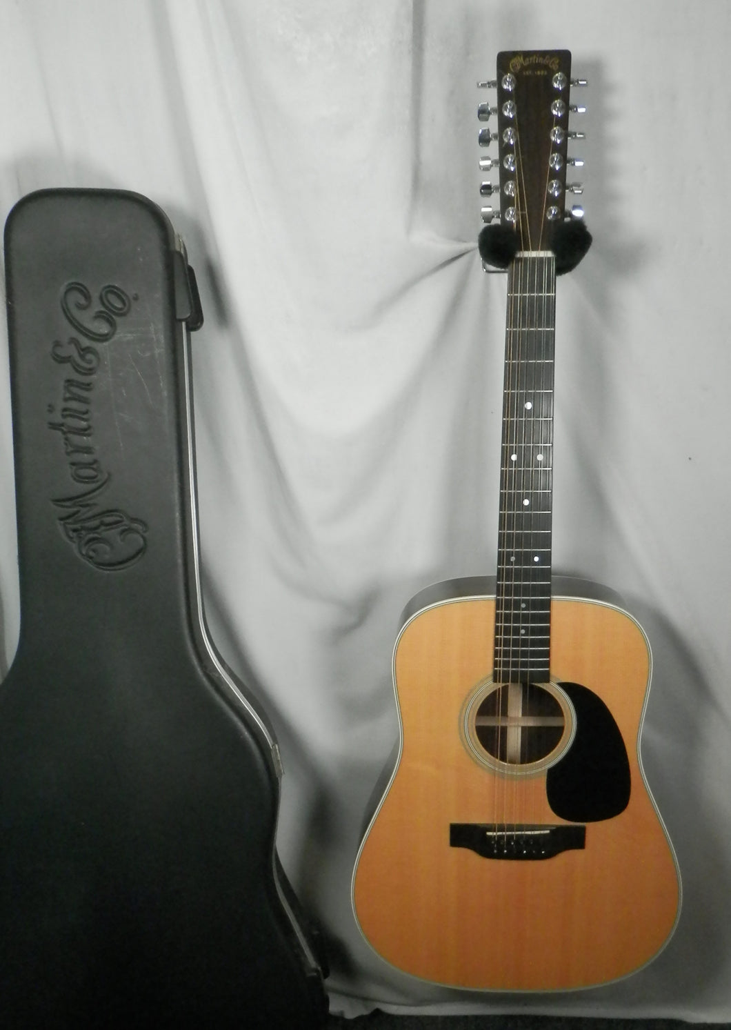 Martin D12-28 12-string Dreadnought Acoustic Guitar with case 1998