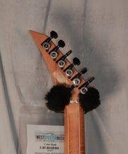 Load image into Gallery viewer, Jackson American Virtuoso Floyd Rose Shell Pink 24-fret electric guitar with case used
