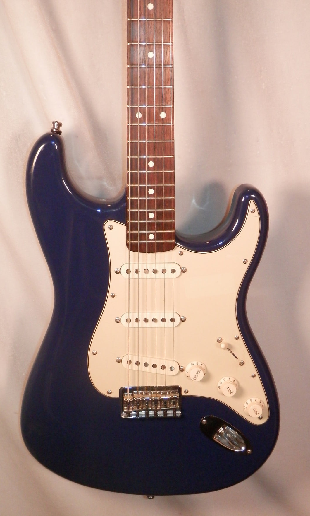Fender Artist Series Signature Robert Cray Stratocaster Violet Made in Mexico used 2003