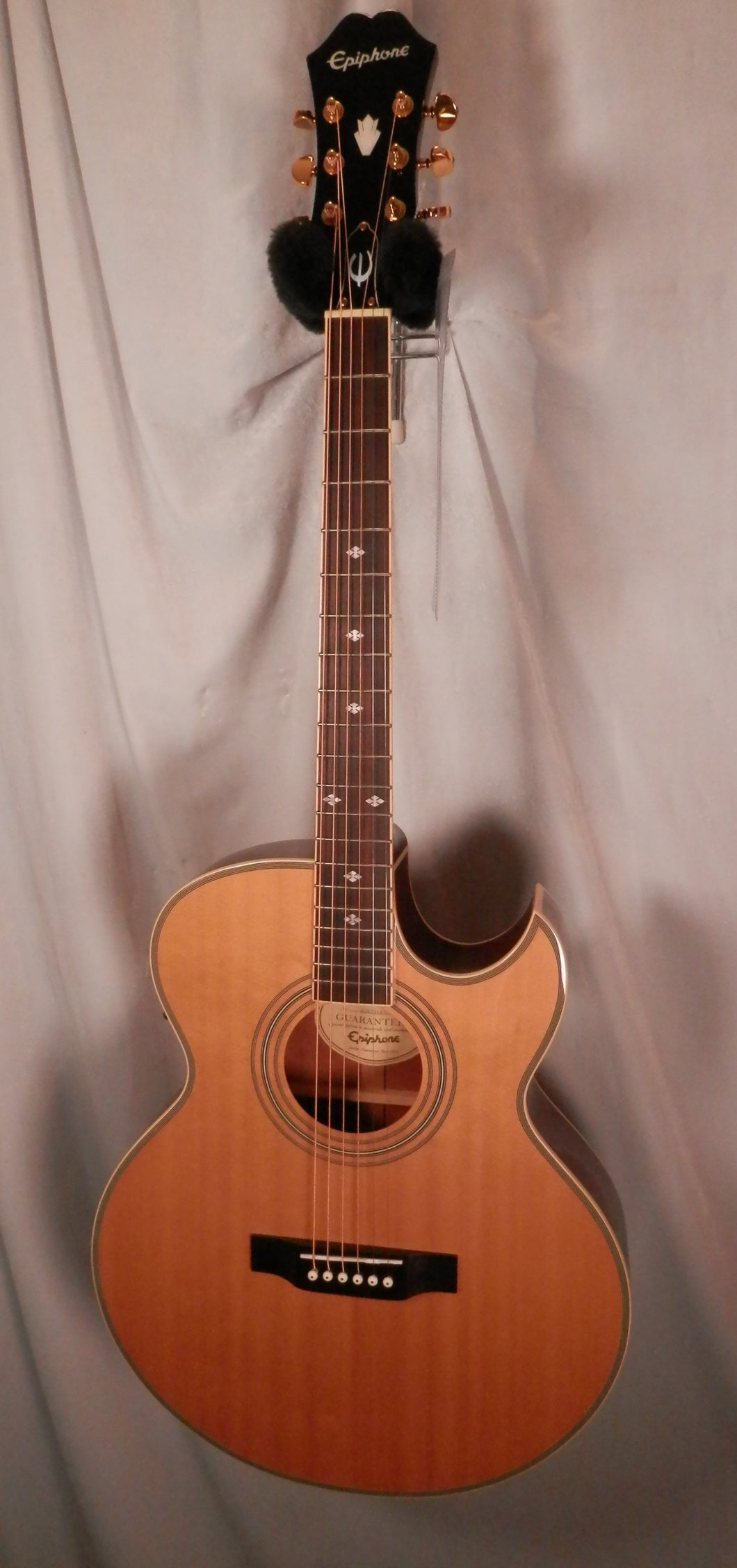 Epiphone PR 5E/N Natural Cutaway Acoustic Electric Guitar used