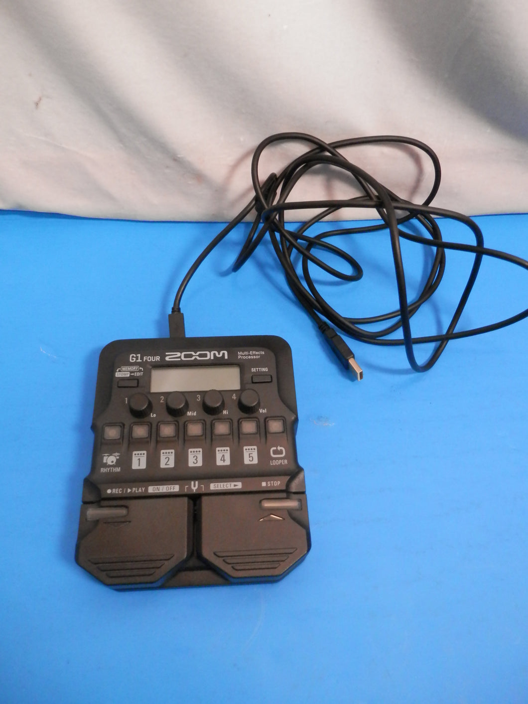 Zoom G1 Four multi effects processor with USB cable used