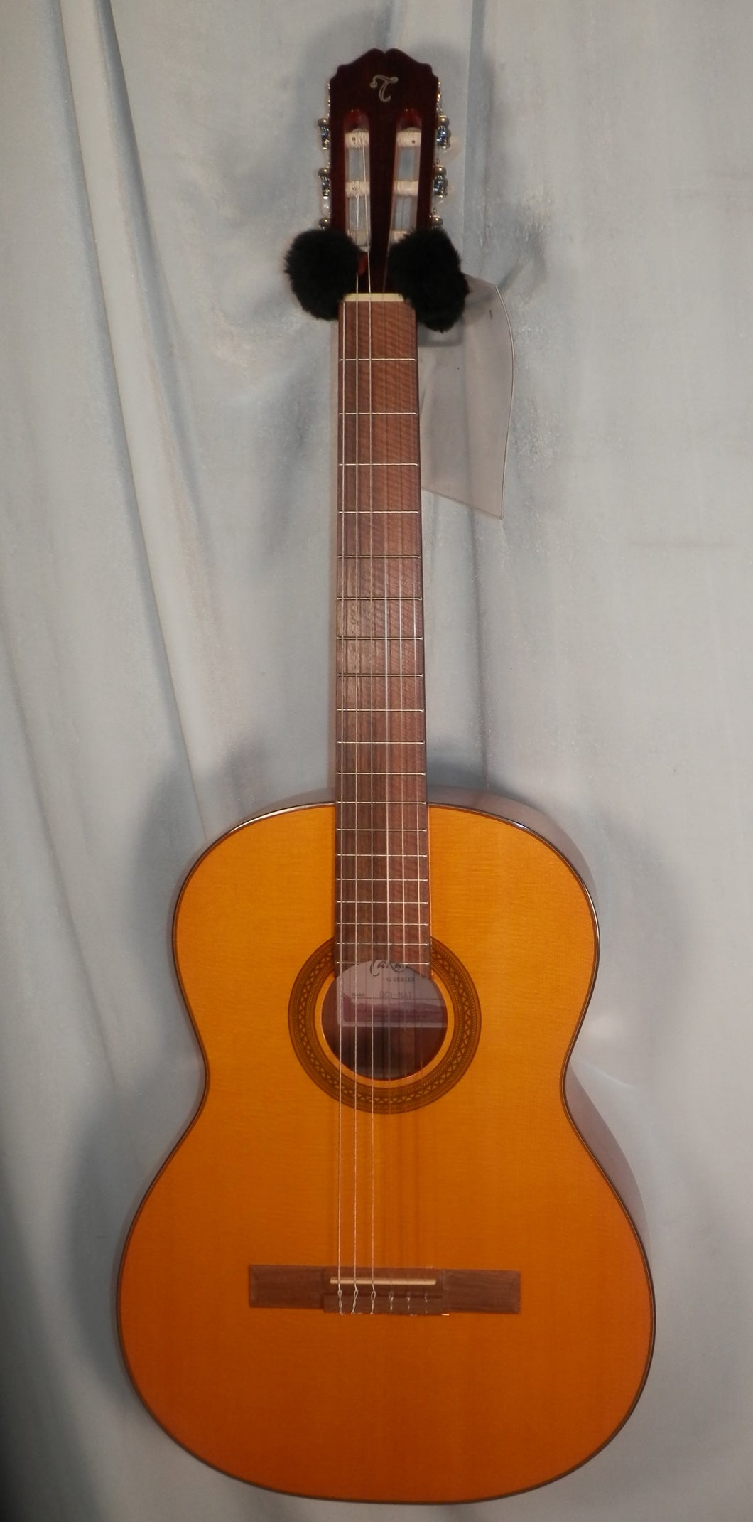 Takamine GC1NAT Nylon String Classical Acoustic Guitar new