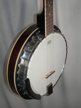 Load image into Gallery viewer, Dean B3PK 5-string Banjo Pack with gig bag, Pitch pipe, &amp; strap new
