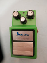 Load image into Gallery viewer, Ibanez TS-9 Tube Screamer TS9 guitar effect pedal used
