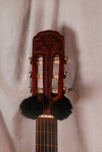 Load image into Gallery viewer, Giannini AWNM21 Classical Nylon String Acoustic Guitar vintage used Made in Brazil
