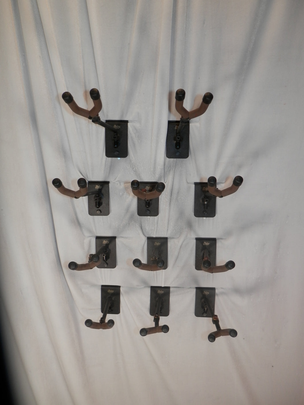 String Swing Violin Hanger Hooks for Slatboard Lot of 11 Swivel-Pivot Holders used