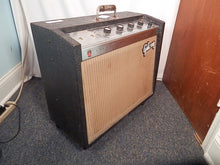 Load image into Gallery viewer, Gibson GA 17 RVT Scout Amplifier guitar tube combo amp vintage
