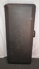 Load image into Gallery viewer, Jackson JC902 Kelly Kelly-style Electric Guitar Case used
