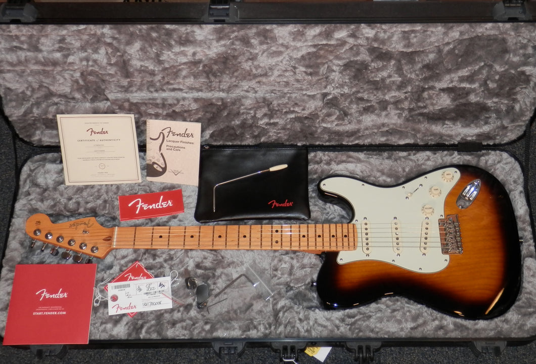 Fender USA Limited Edition Strat-Tele Hybrid MN 2TSB with case used 2017