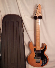 Load image into Gallery viewer, Peavey T-60 Natural Electric Guitar with case vintage used Made in USA
