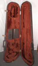 Load image into Gallery viewer, Peavey Electric Bass Hardshell Case vintage used
