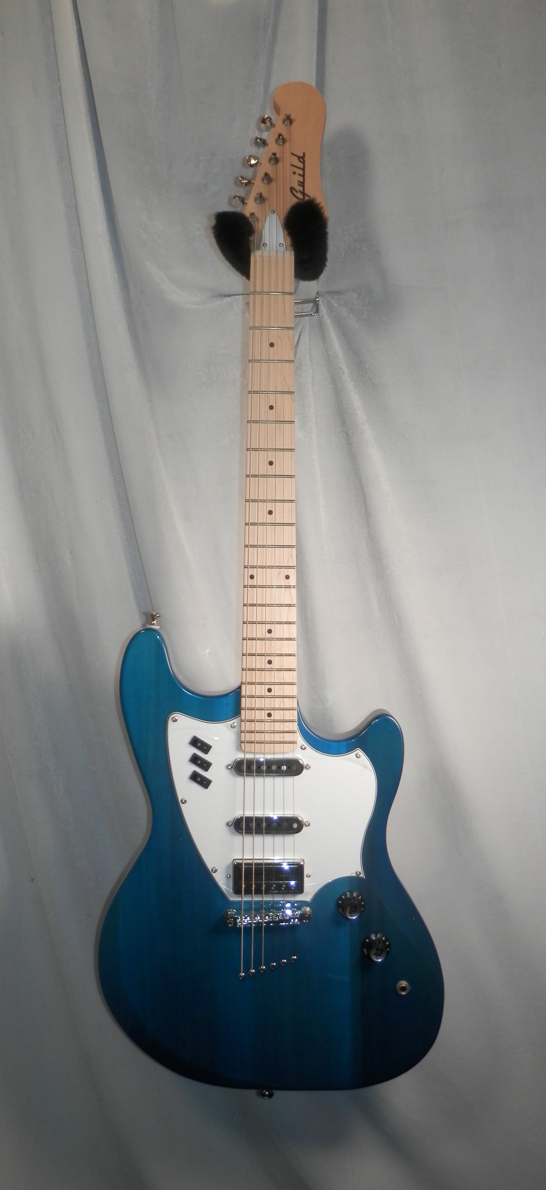 Guild Surfliner Catalina Blue Solid Body Electric Guitar new – Al Bien's  West Chester Music Store