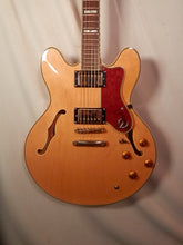 Load image into Gallery viewer, Epiphone Sheraton II NA Natural Semi-Hollow electric guitar used Factory 2nd
