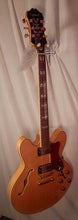 Load image into Gallery viewer, Epiphone Sheraton II NA Natural Semi-Hollow electric guitar used Factory 2nd
