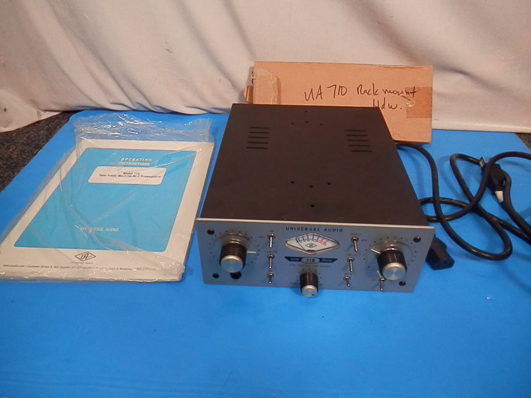 Universal Audio Model 710 Twin-Finity Mic/Line/Hi-Z Preamplifier Preamp used with rack hardware and manual