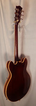 Load image into Gallery viewer, Gibson ES330TD Sunburst Thinline Hollow Body Electric Guitar with Bigsby and case vintage 1973 Factory 2nd
