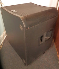 Load image into Gallery viewer, QSC KW181 1000-watt Powered 18&quot; Active Subwoofer used LOCAL PICKUP
