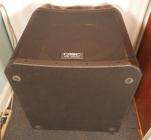 Load image into Gallery viewer, QSC KW181 1000-watt Powered 18&quot; Active Subwoofer used LOCAL PICKUP
