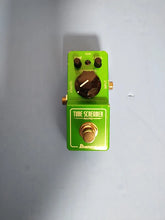 Load image into Gallery viewer, Ibanez TSMINI Mini Tube Screamer - Green
