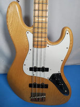 Load image into Gallery viewer, Greco Jazz Bass JB-700 1978 - Natrual
