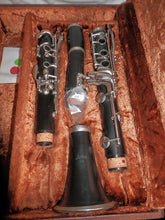 Load image into Gallery viewer, Artley Student Bb Clarinet with case and mouthpiece used Recently Serviced
