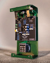 Load image into Gallery viewer, Mad Professor Little Green Wonder Handwired Overdrive Booster NEW

