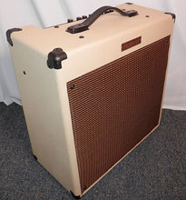 Load image into Gallery viewer, Roland Blues Cube 30 2x10&quot; BC-30/210 guitar combo amplifier used
