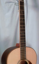 Load image into Gallery viewer, Larrivee L-03 Rosewood Vine Special w/ case (*Plus K&amp;K Mini + installation*)
