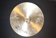 Load image into Gallery viewer, Zildjian A Series 14&quot; Fast Crash Cymbal used 1lb 9oz
