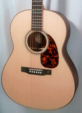 Load image into Gallery viewer, Larrivee L-03 Rosewood Vine Special w/ case (*Plus K&amp;K Mini + installation*)
