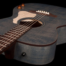Load image into Gallery viewer, Art &amp; Lutherie 047086 Legacy Q-Discrete Denim Blue Semi-Gloss Concert Hall A/E

