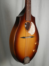 Load image into Gallery viewer, Seagull S8 Mandolin Sunburst EQ with gig bag (Model # 042500)
