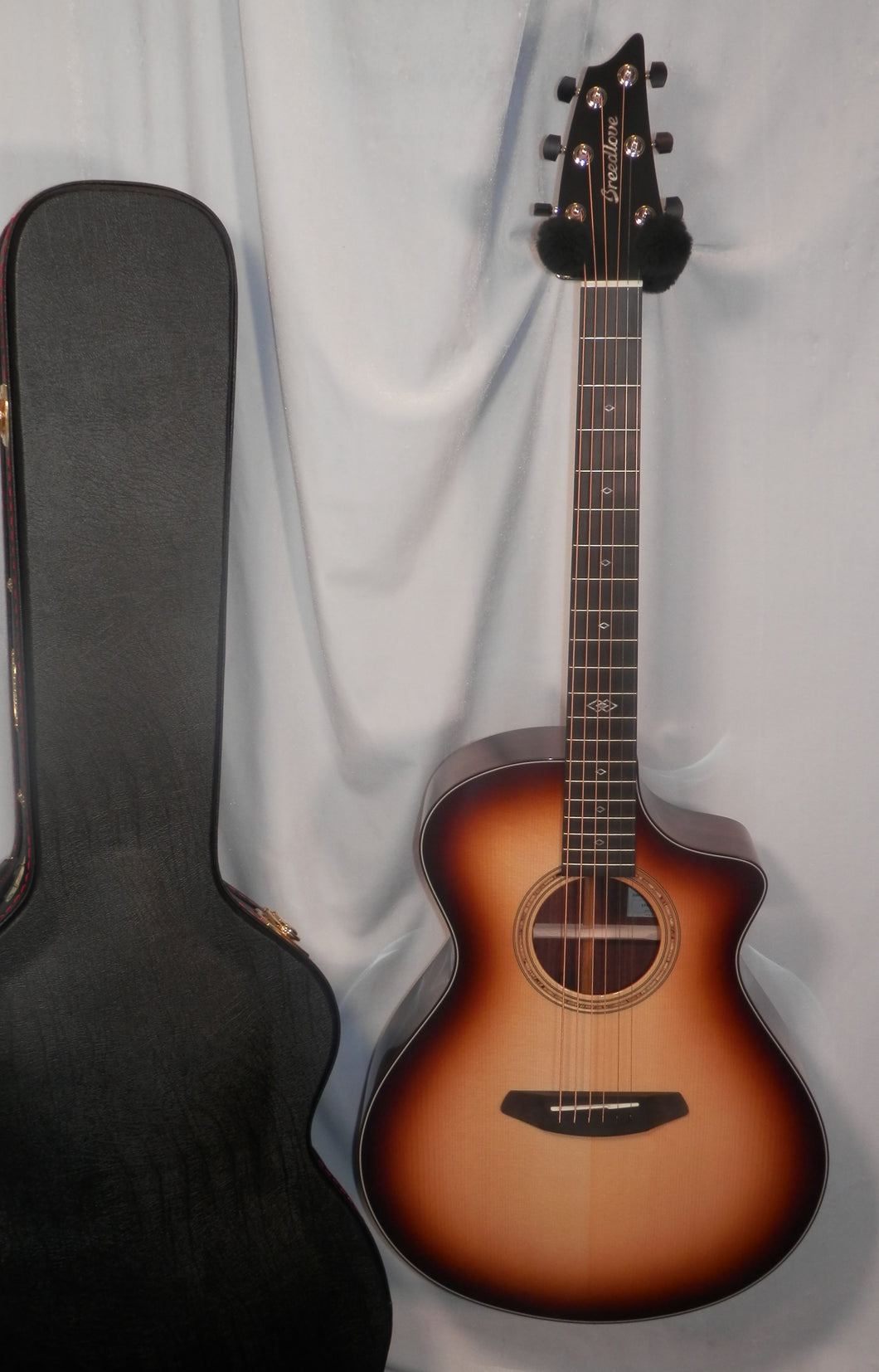 Breedlove Premier Concert Burnt Amber CE Adirondack-EI Rosewood Acoustic Electric with case new